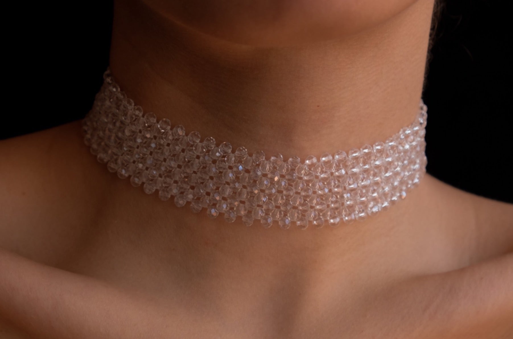 Crystal choker