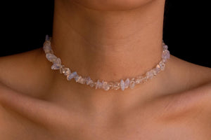 Opalina choker