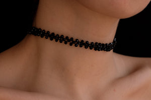 Black crystal choker no.3