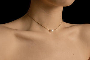 Pearl choker