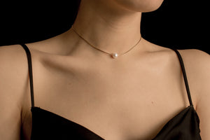 Pearl choker