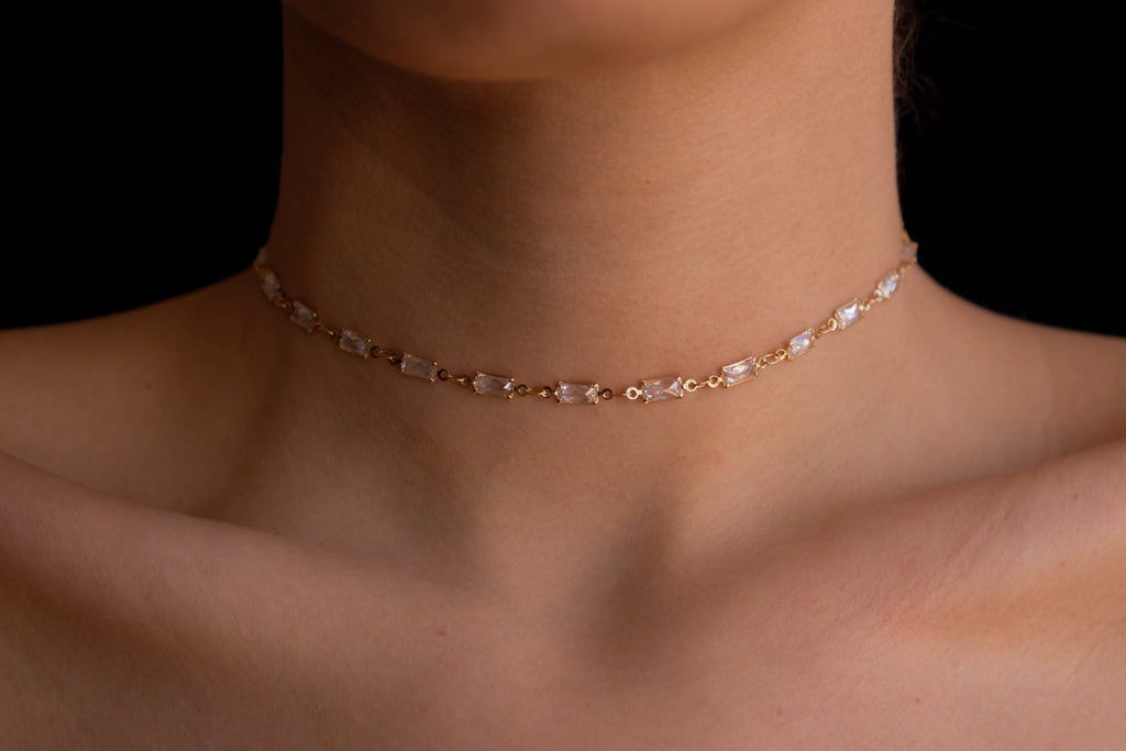 Crystal rectangles choker